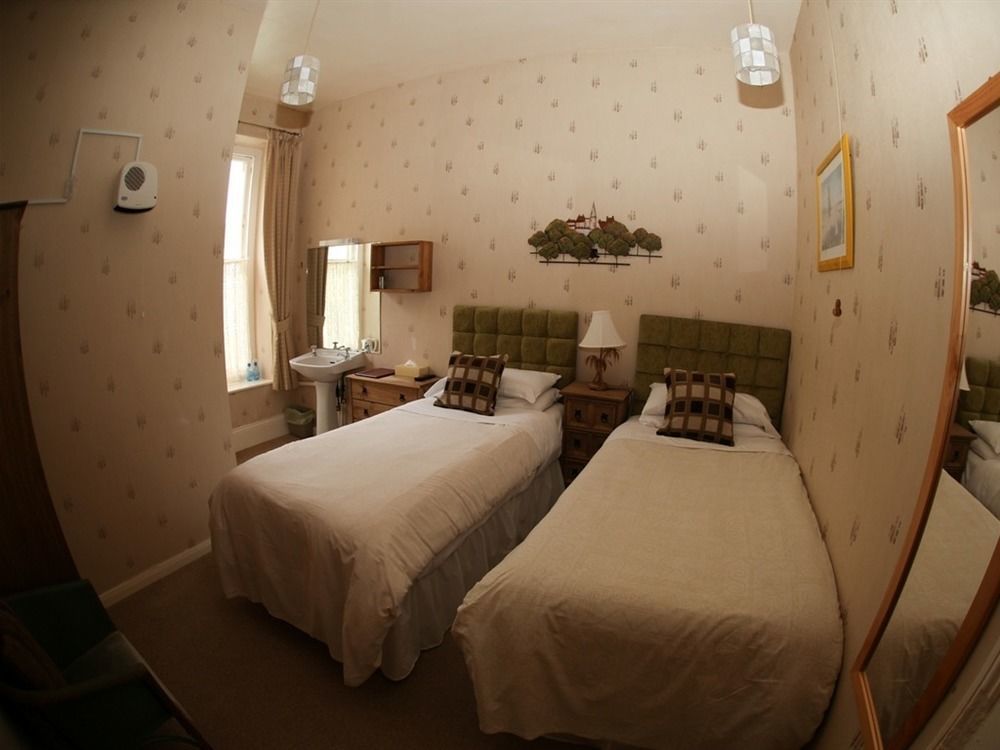 The Harbour Lights Bed and Breakfast Ilfracombe Eksteriør billede
